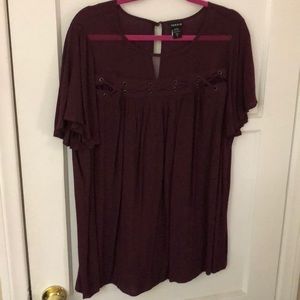 Torrid burgundy trendy short sleeve top